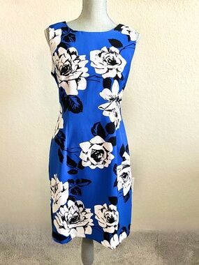 Floral Shift Dress Size 10 Blue Black White Sleeveless Tailored Fit Back Zip